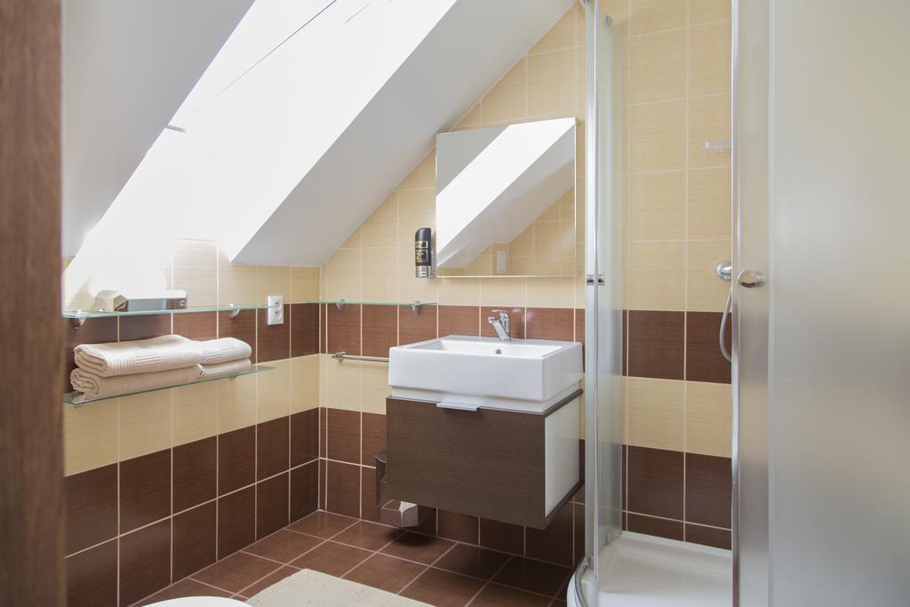 Rekreacny Dom Sisi Hotel Podhajska Ngoại thất bức ảnh